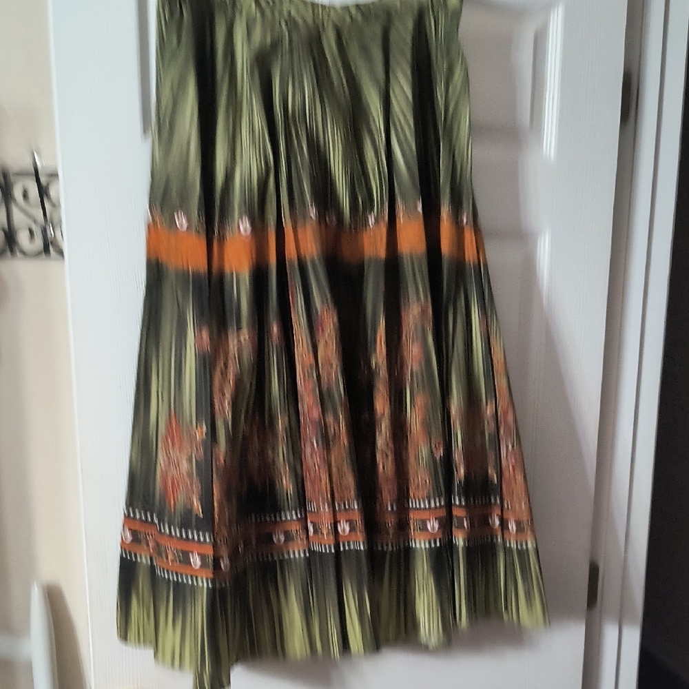 Coldwater Creek Green Midi A-Line Skirt, Super Full, Like New - Picture 4 of 6